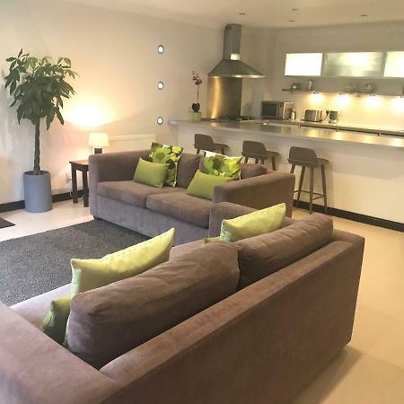 Aaron Glen Apartments Единбург Екстериор снимка